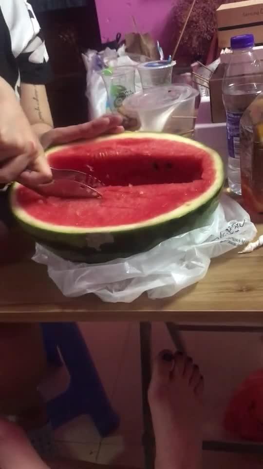 最新吃瓜神器,一网打尽娱乐圈风云