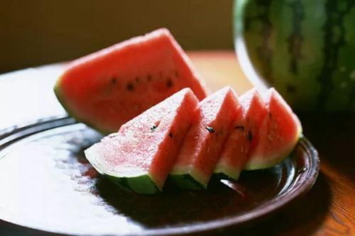冬天在家吃瓜,在家畅享冬日瓜果盛宴