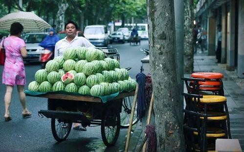 47路吃瓜,47路公交上的吃瓜奇遇记