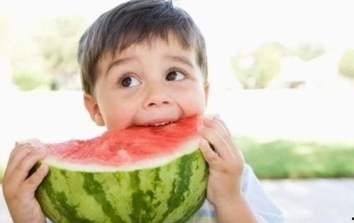 满仓吃瓜,揭秘股市中的狂欢与风险