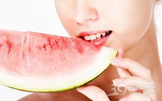 口腔溃疡吃瓜啦瓜,吃瓜啦瓜，轻松缓解不适